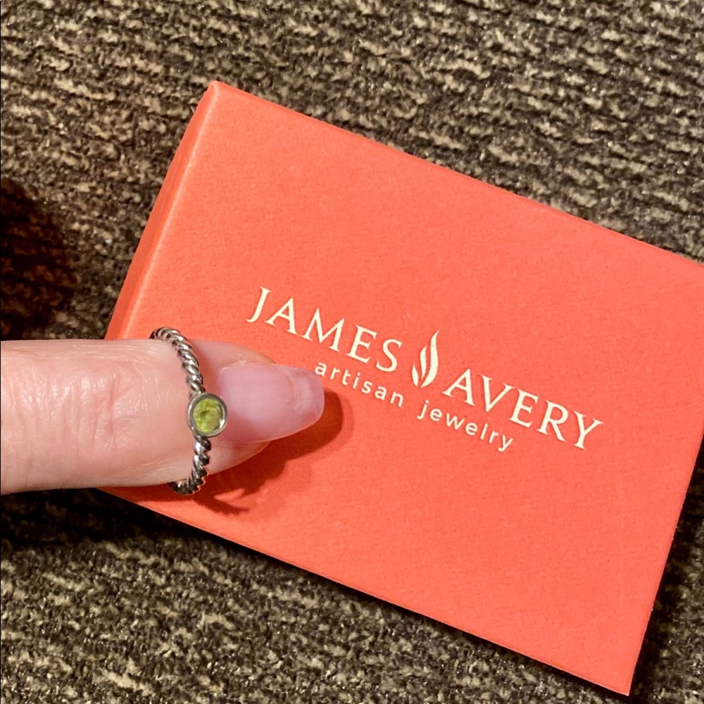Peridot James Avery Ring(retired)